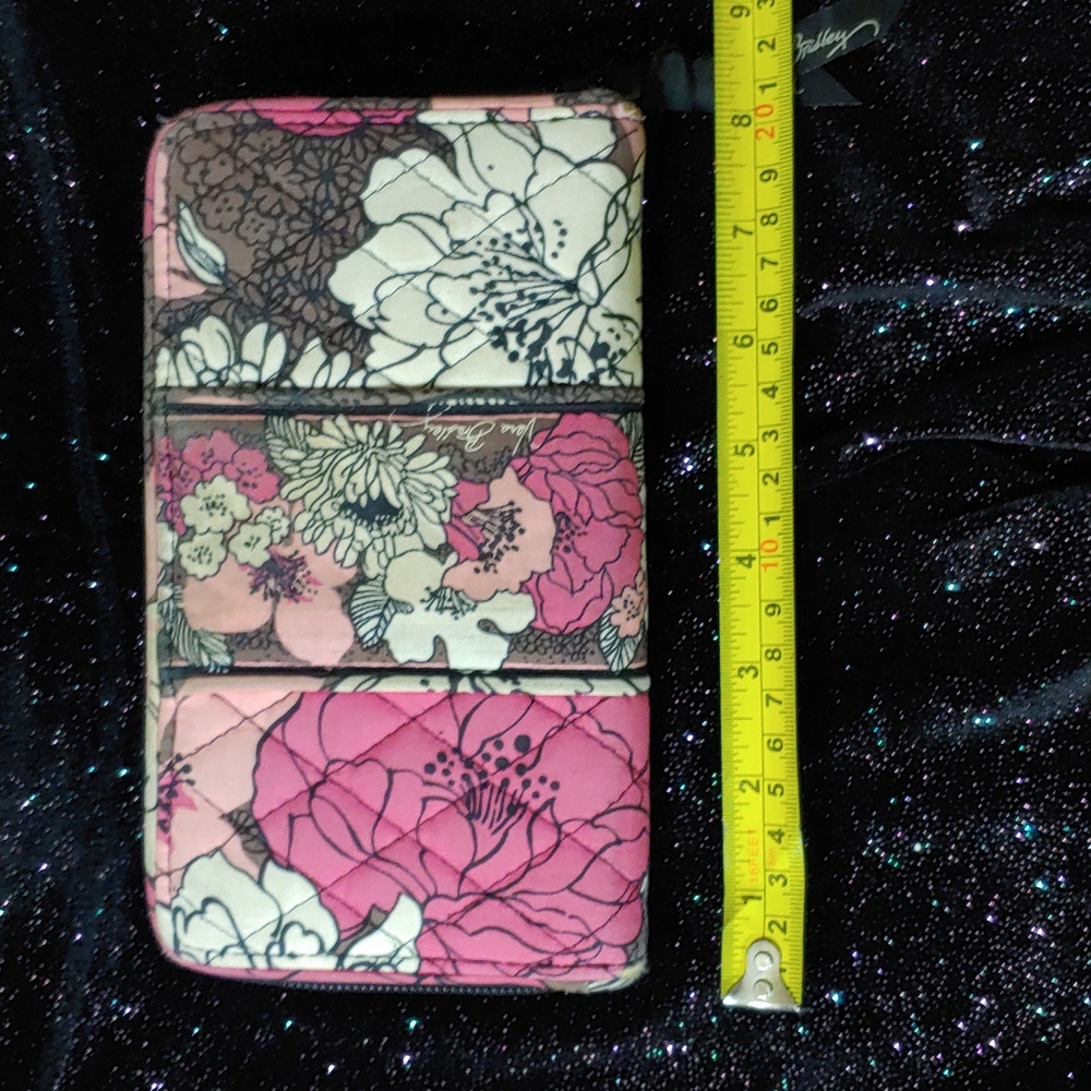 Vera Bradley Mocha Rouge Large Wallet - Picture 12 of 16